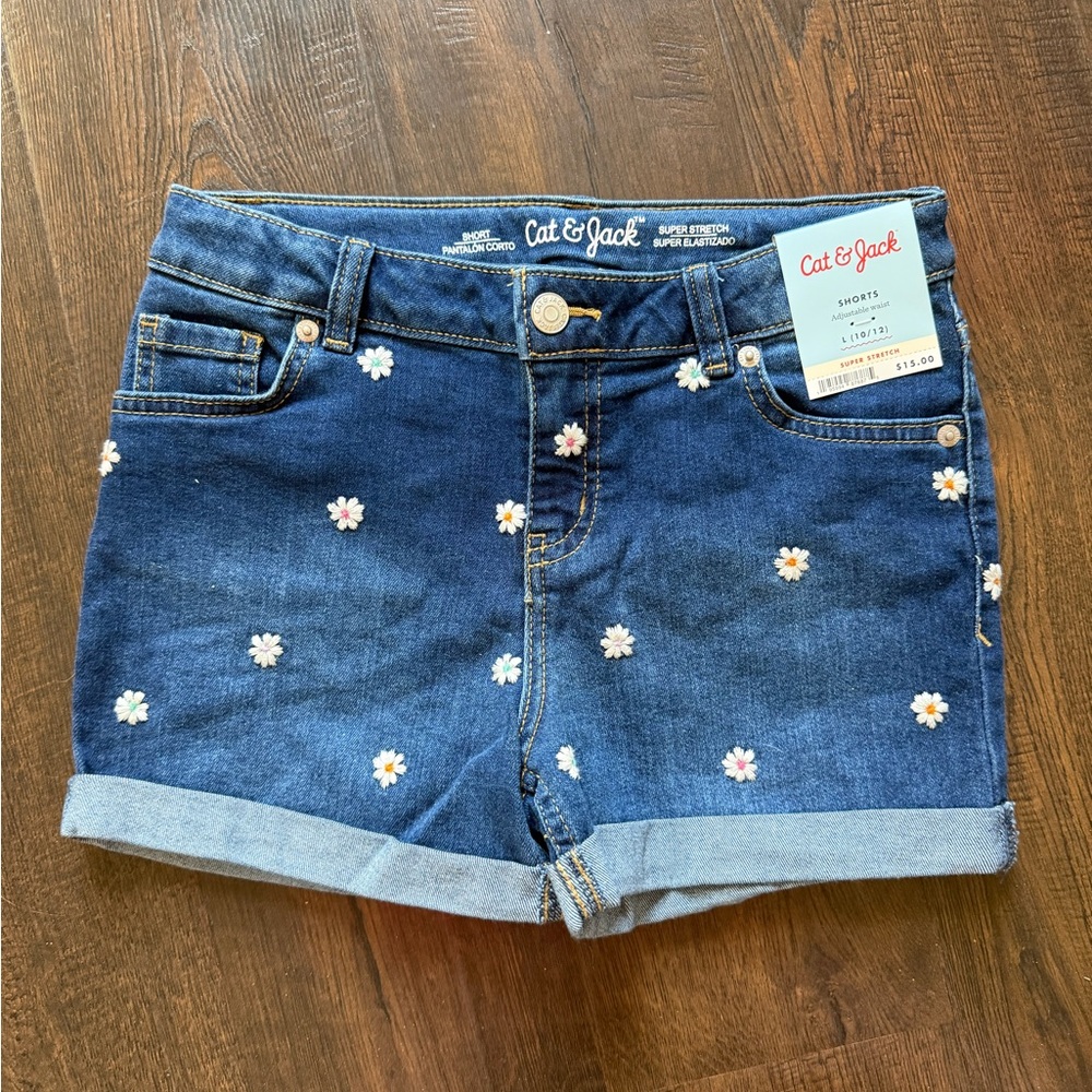 NEW WITH TAGS Cat & Jack Floral Jean Shorts